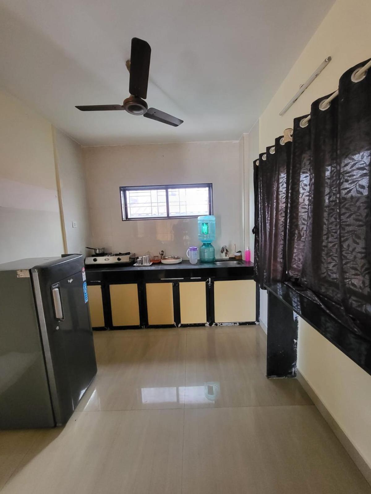 The Perfect Stays Para Disco Big Pool Cricket Turf Villa Lonavala Eksteriør billede