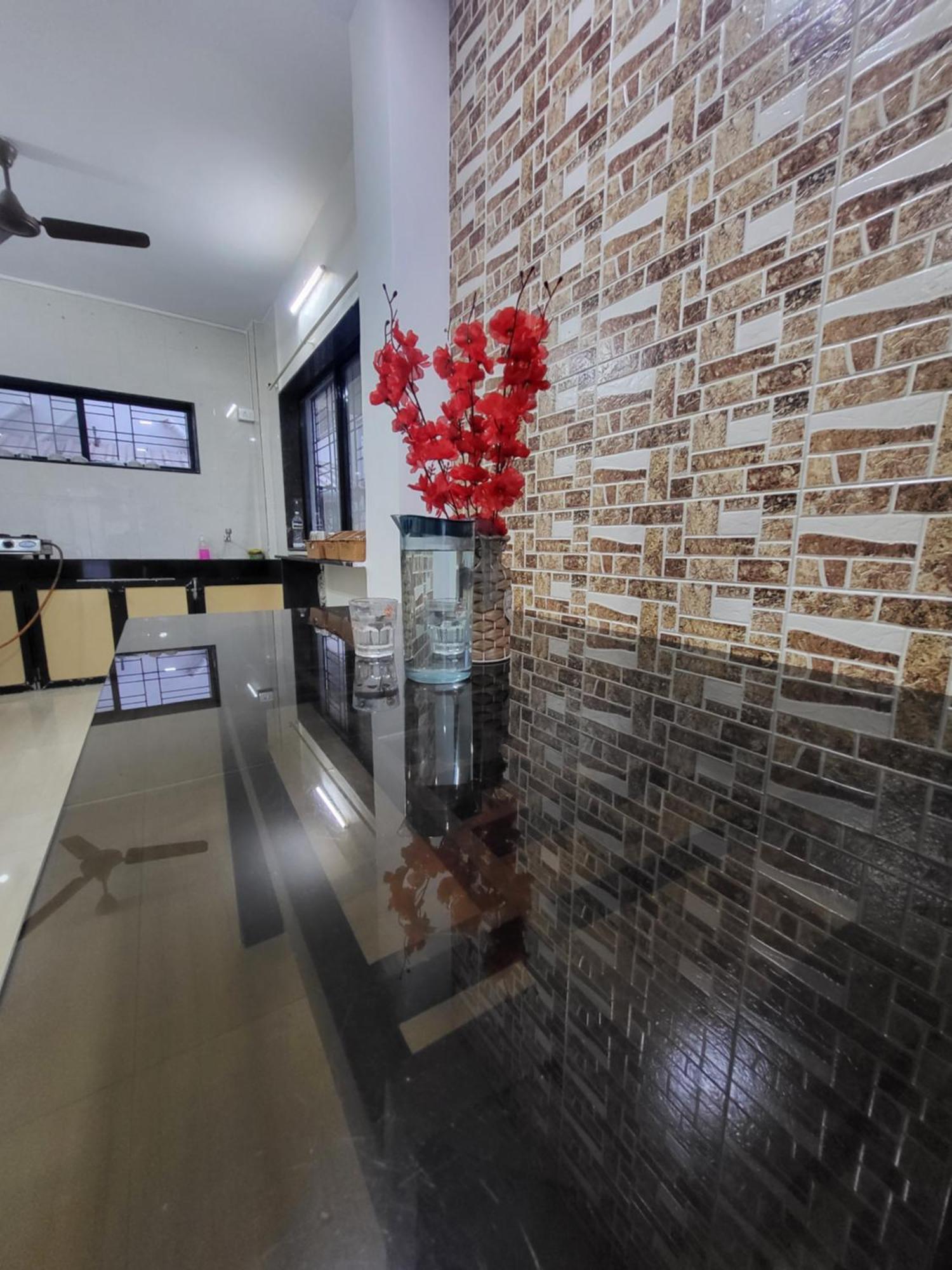 The Perfect Stays Para Disco Big Pool Cricket Turf Villa Lonavala Eksteriør billede
