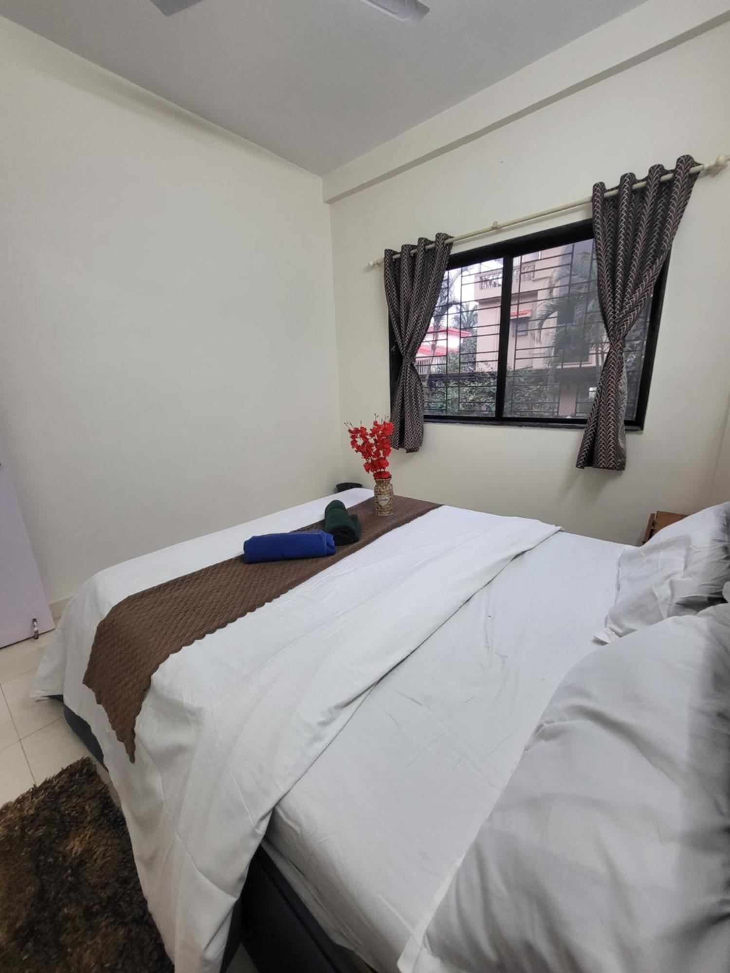 The Perfect Stays Para Disco Big Pool Cricket Turf Villa Lonavala Eksteriør billede
