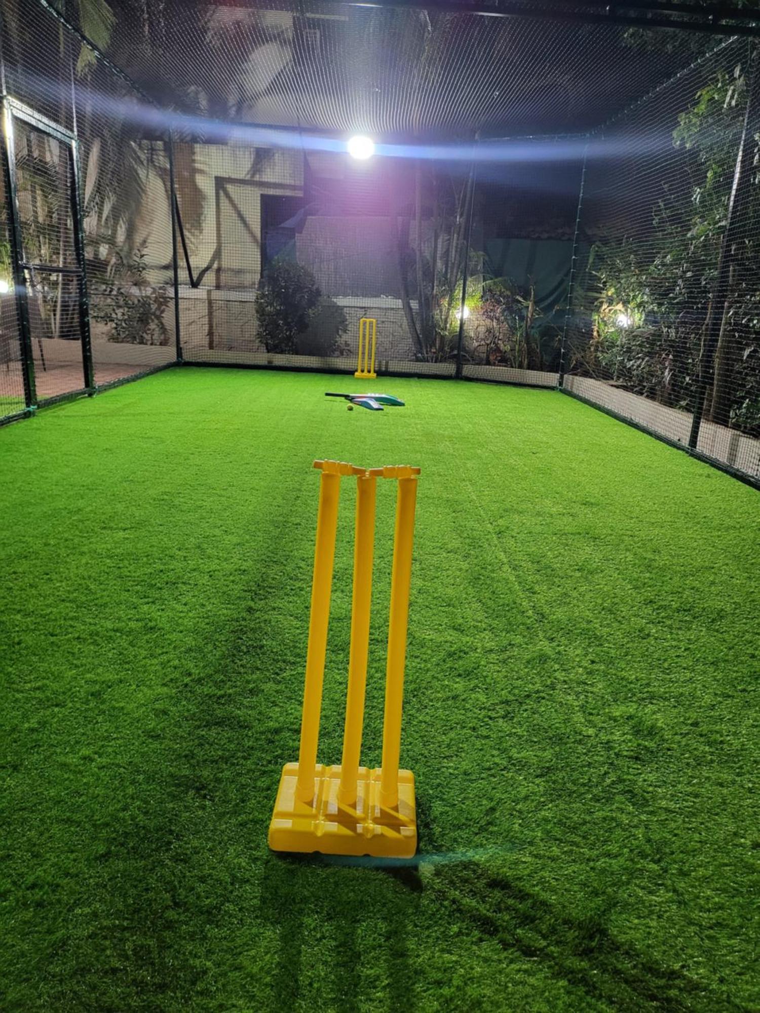 The Perfect Stays Para Disco Big Pool Cricket Turf Villa Lonavala Eksteriør billede
